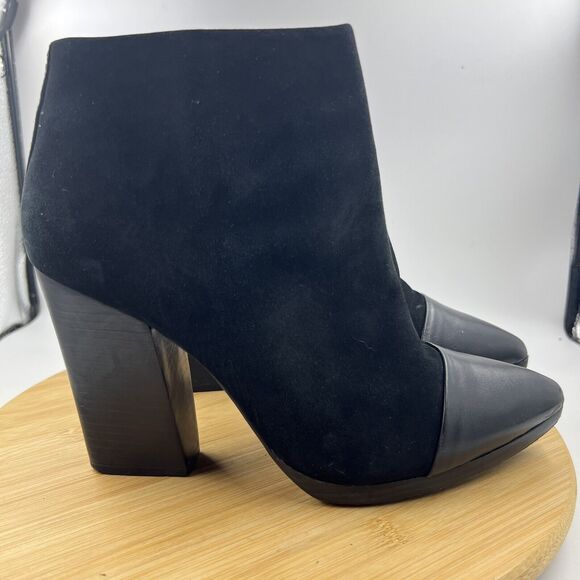 Tory Burch Rivington 100 Ankle Boots Sz 9 Black Suede Leather Cap Toe 4” Heel - Picture 3 of 9